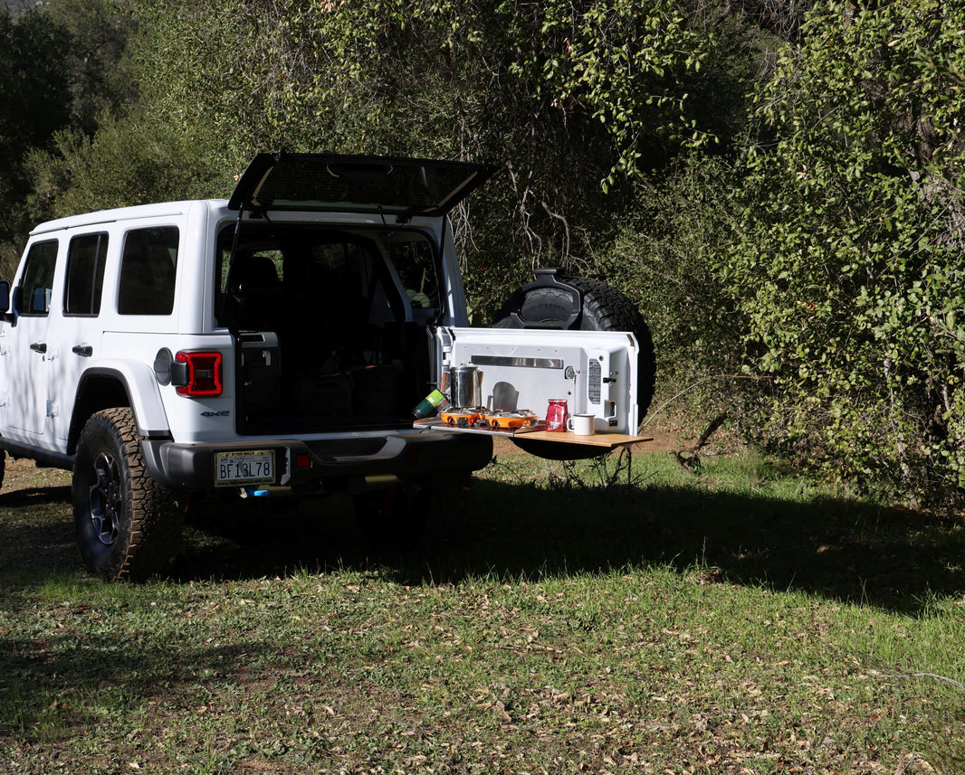 Overlanding and Camping Tables – TrailRecon