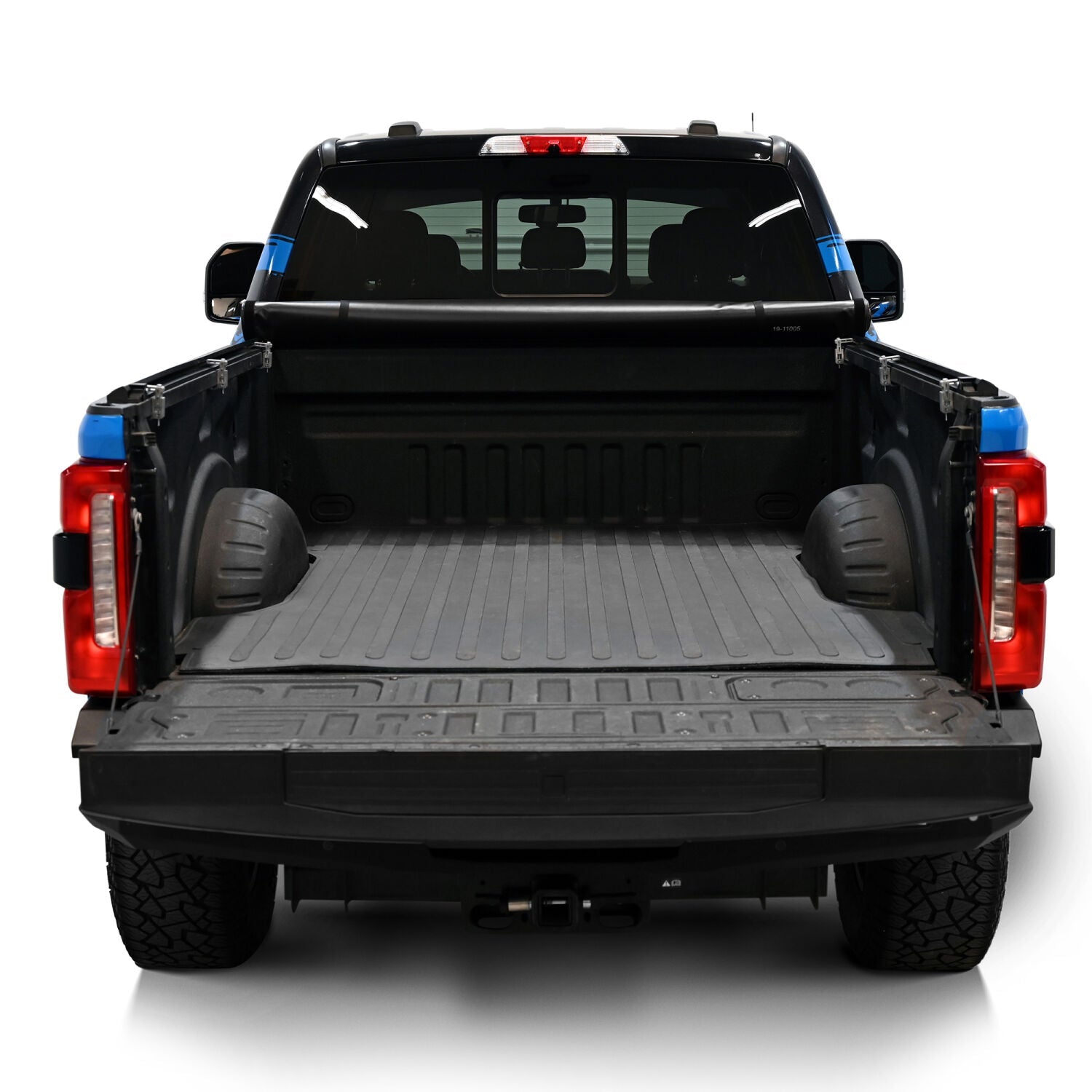 Ford F-250/F-350 Super Duty 2017-2026, Westin Soft Roll-Up Tonneau Cover, 81.9in Bed, view 17