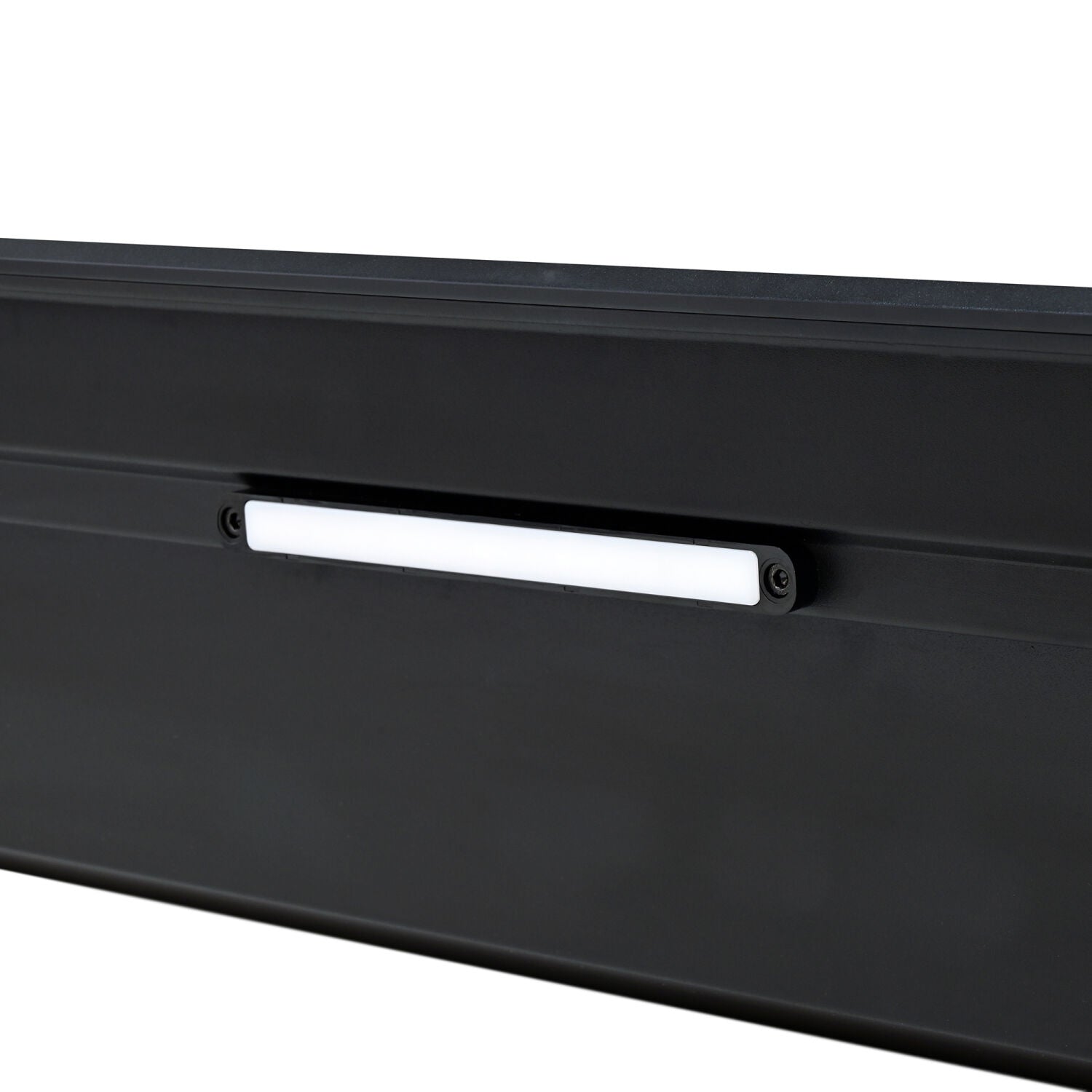 Chevrolet Silverado 2500/3500 HD & GMC Sierra 2500/3500 HD 2020-2026, Westin Electric Retractable Tonneau Cover, 82.2in Bed, view 9