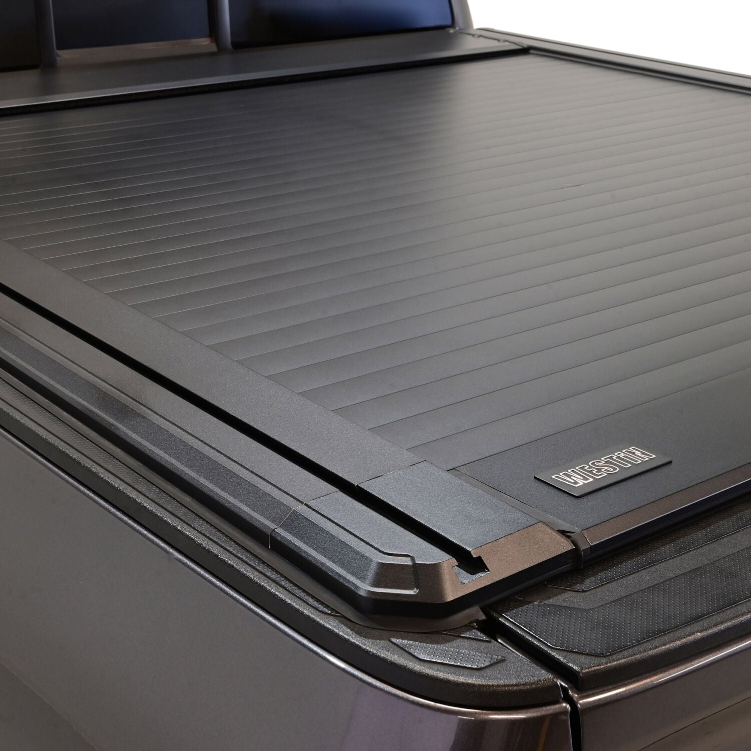 Toyota Tacoma 3rd Gen 2016-2023, Westin Manual Retractable Tonneau Cover, 60.5in Bed, Black, view 20