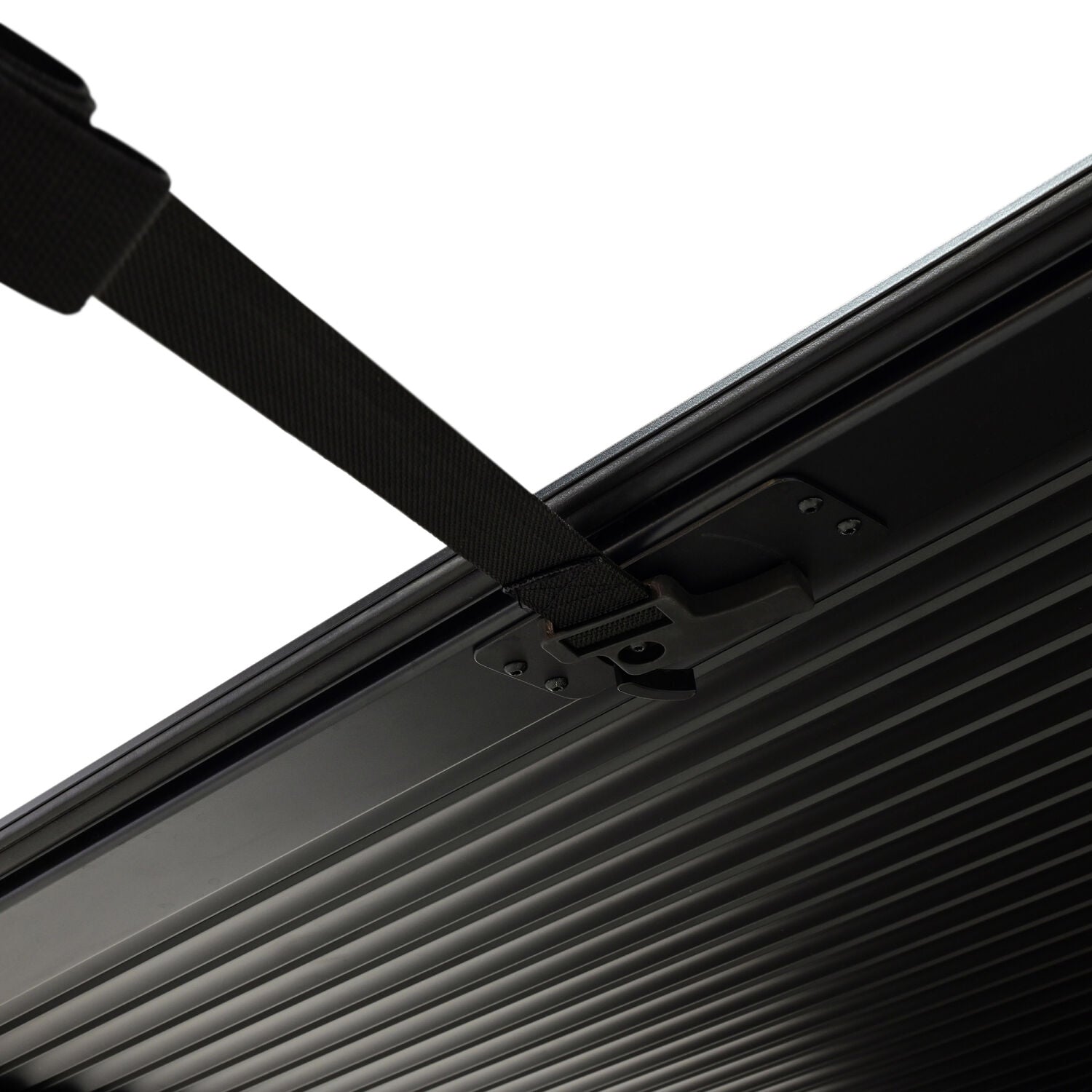 Ram 2500/3500 2019-2026, Westin Manual Retractable Tonneau Cover, 76.3in Bed, Black, view 10