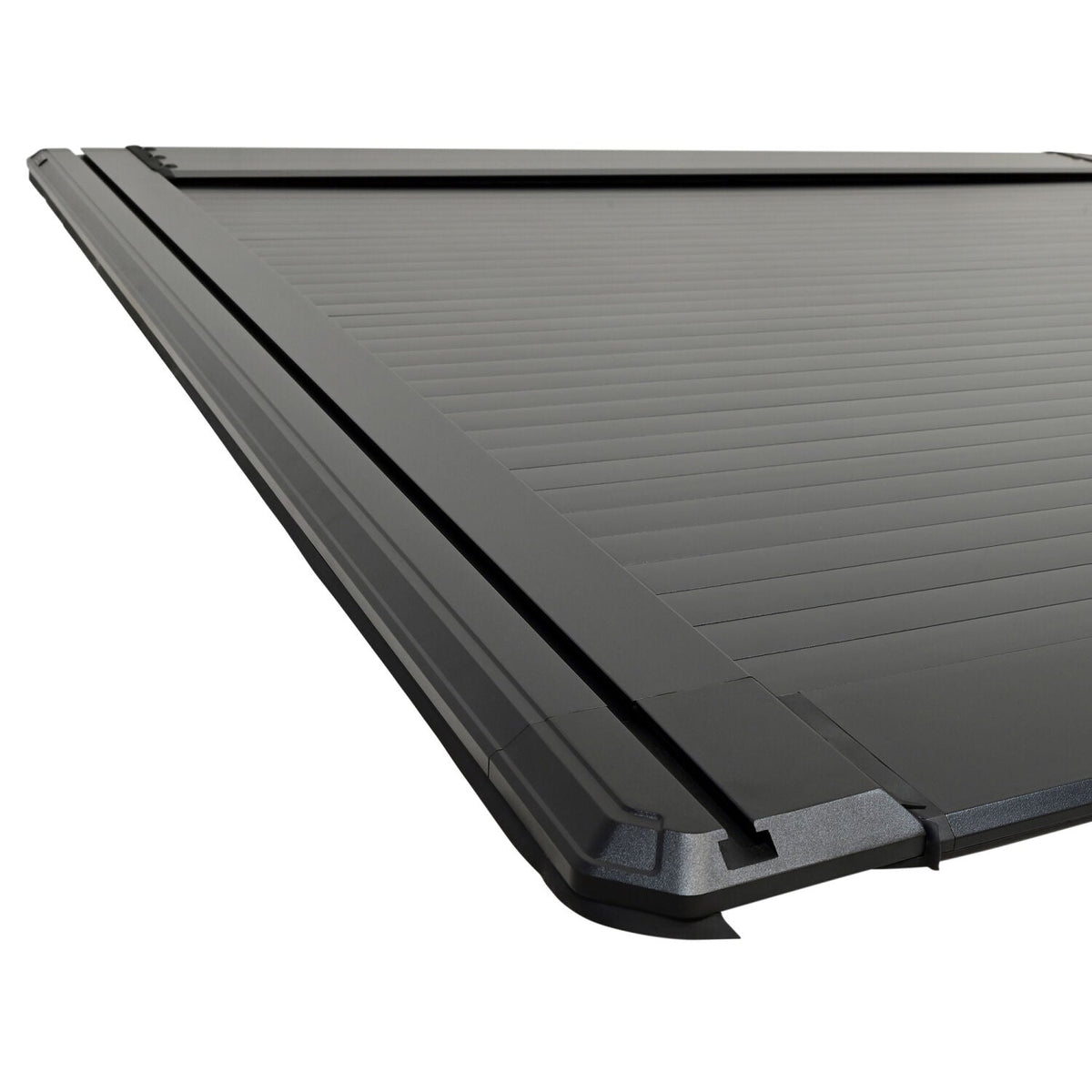 Ram 1500 2019-2026, Westin Manual Retractable Tonneau Cover, 67.4in Bed, Black, view 10