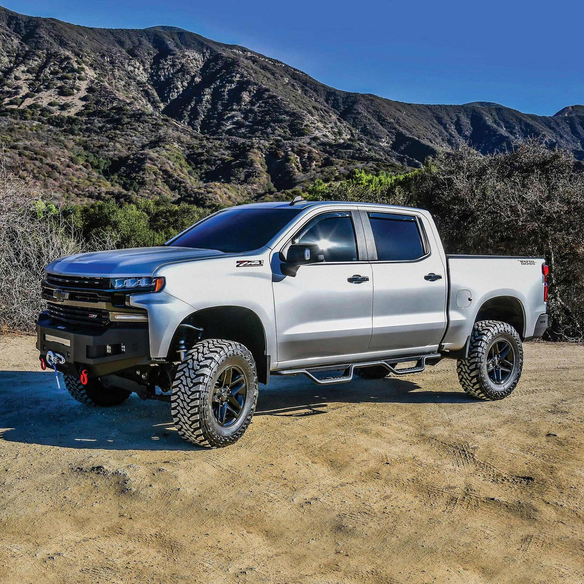 Chevrolet Silverado 1500 & GMC Sierra 1500 2019-2026 & 2500 HD/3500 HD 2020-2026 Crew Cab, Westin Outlaw Drop Nerf Step Bars, Textured Black, view 8