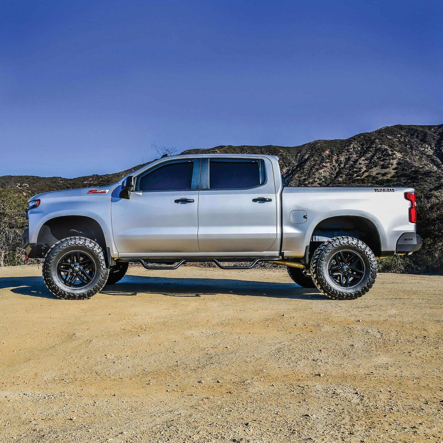 Chevrolet Silverado 1500 & GMC Sierra 1500 2019-2026 & 2500 HD/3500 HD 2020-2026 Crew Cab, Westin Outlaw Drop Nerf Step Bars, Textured Black, view 9