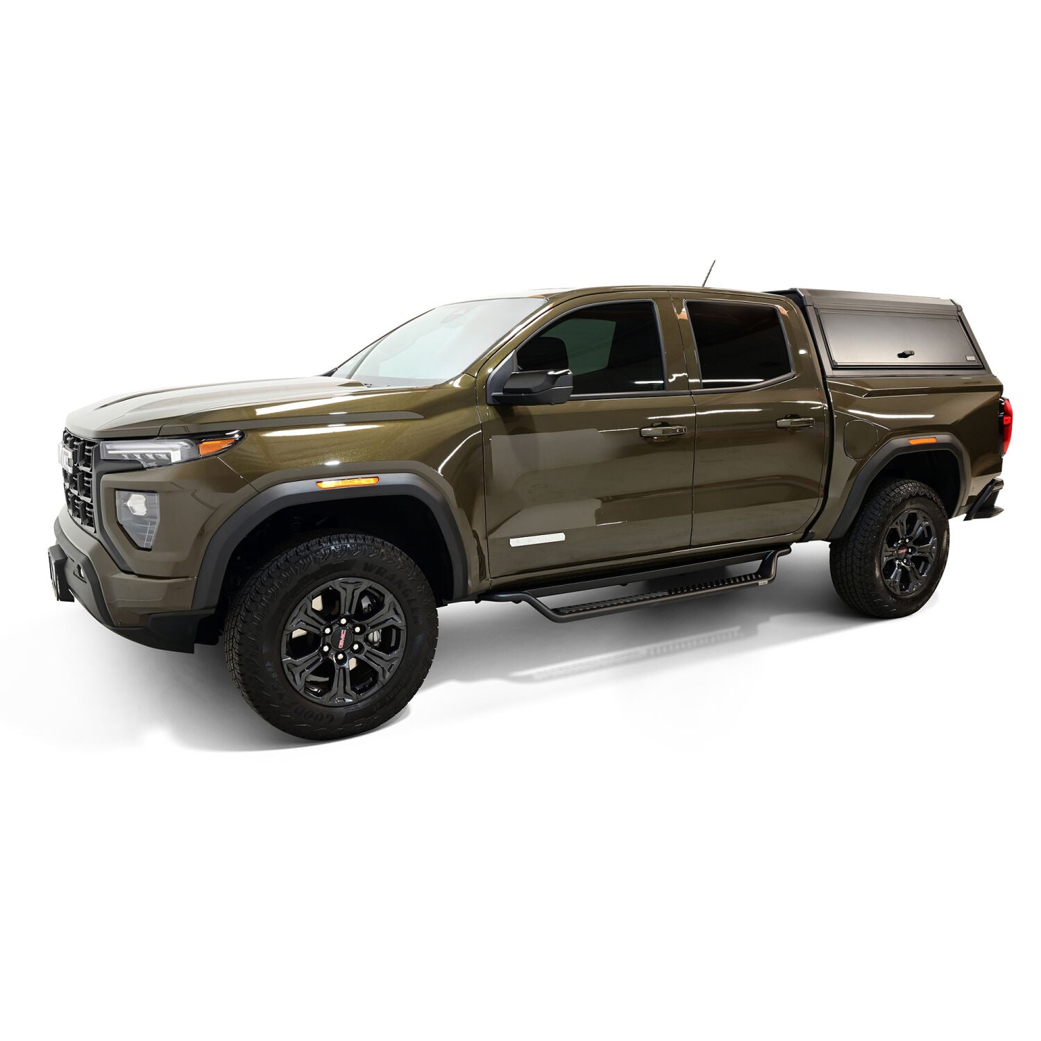 Chevrolet Colorado & GMC Canyon 2015-2026 Crew Cab, Westin Outlaw Drop Running Boards, Textured Black, view 13