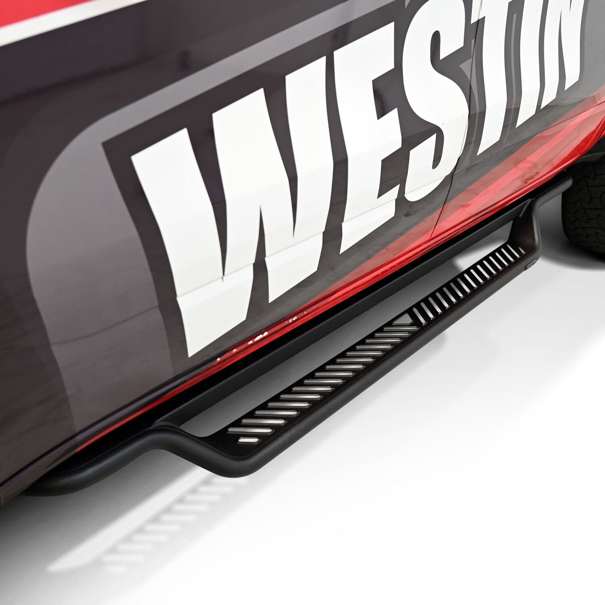 Ram 1500 2019-2026 Crew Cab, Westin Outlaw Drop Running Boards, Textured Black, view 8