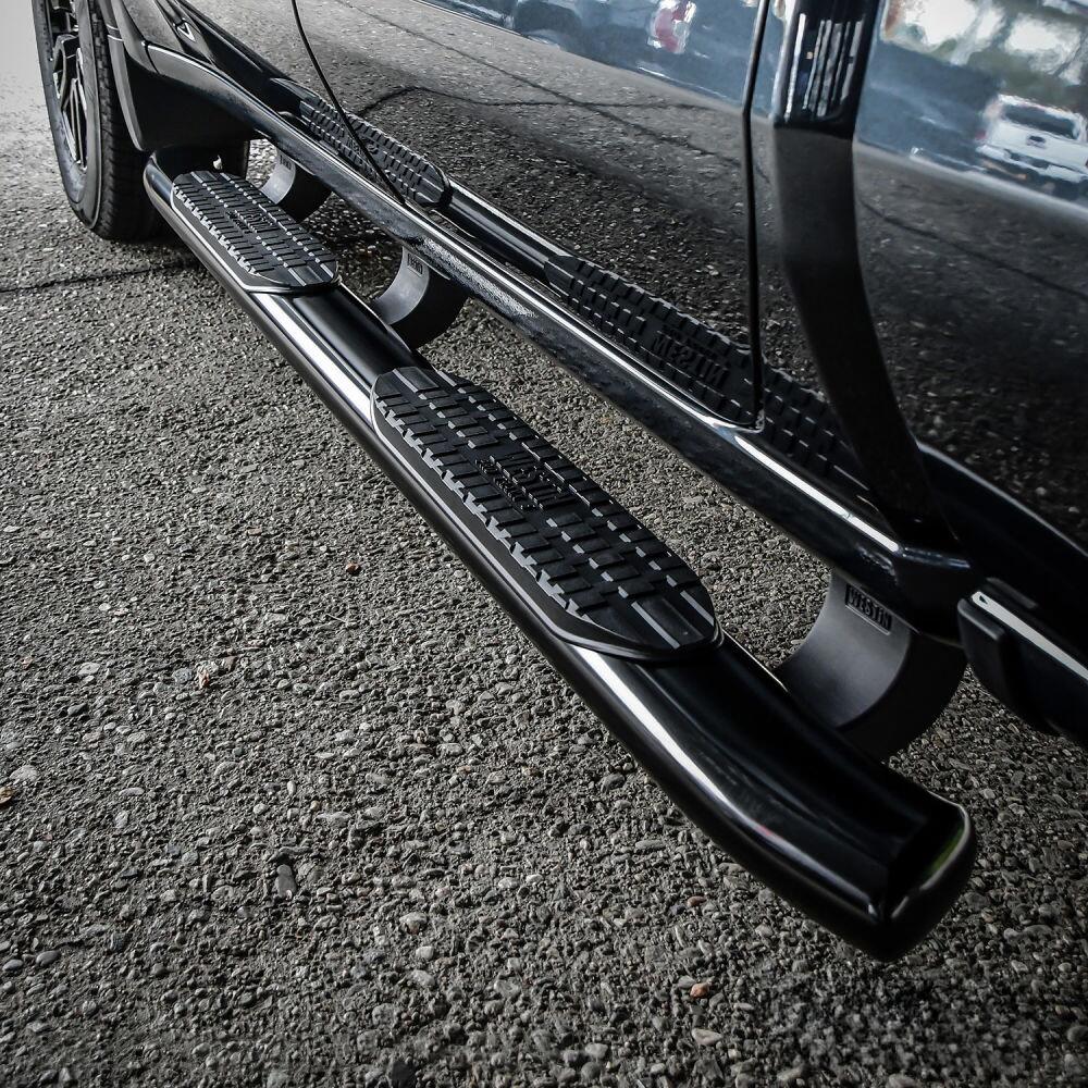 Chevrolet Silverado & GMC Sierra 1500 2019-2026 & 2500 HD/3500 HD 2020-2026, Westin PRO TRAXX 5 Oval Nerf Bars, Extended Cab, Black Powder Coated, view 11
