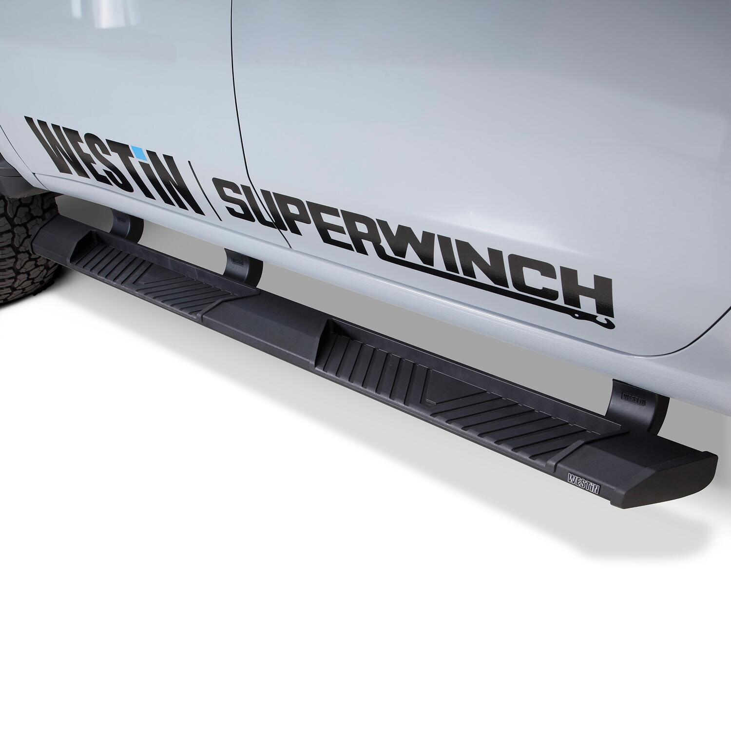 Chevrolet Silverado & GMC Sierra 1500 2019-2026 & 2500 HD/3500 HD 2020-2026 Crew Cab, Westin AT6 Running Boards, Textured Black, view 8