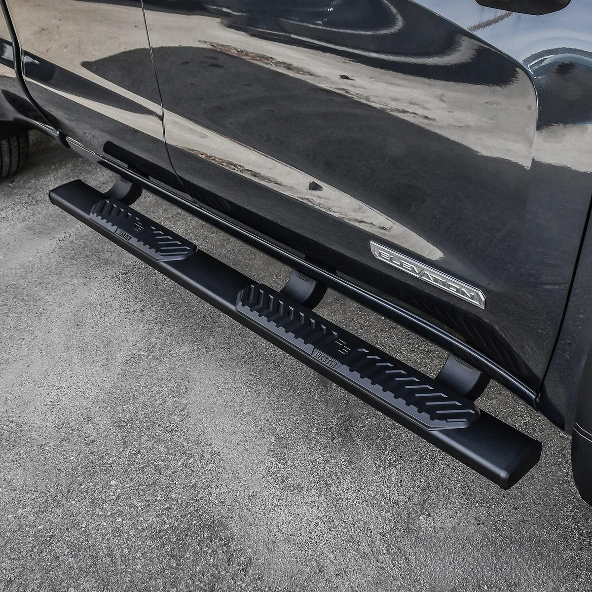 Chevrolet Silverado & GMC Sierra 1500 2019-2026 & 2500 HD/3500 HD 2020-2026, Westin R5 Nerf Step Bars, Extended Cab, Textured Black, view 7