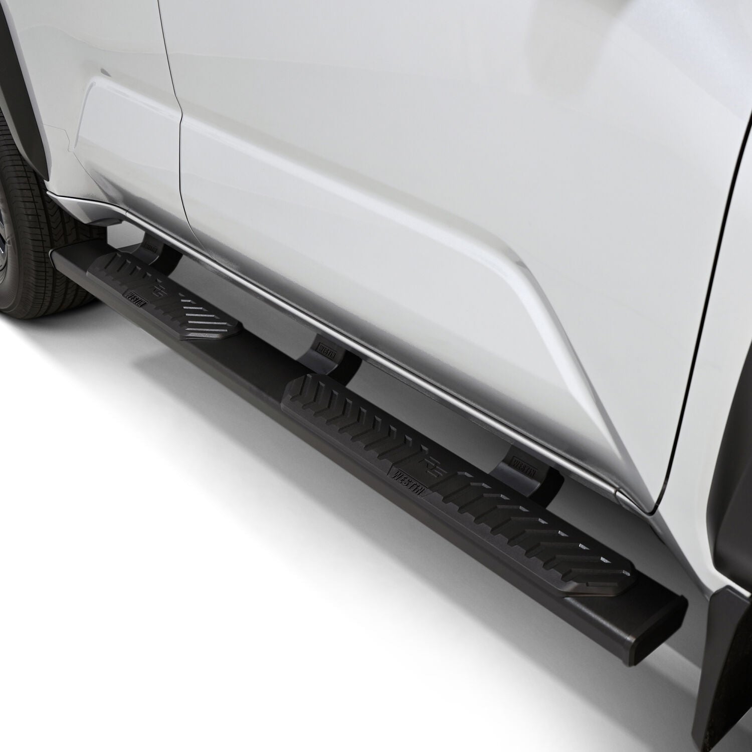 Toyota 4Runner 6th Gen 2025-2026, Westin R5 Nerf Step Bars, view 10