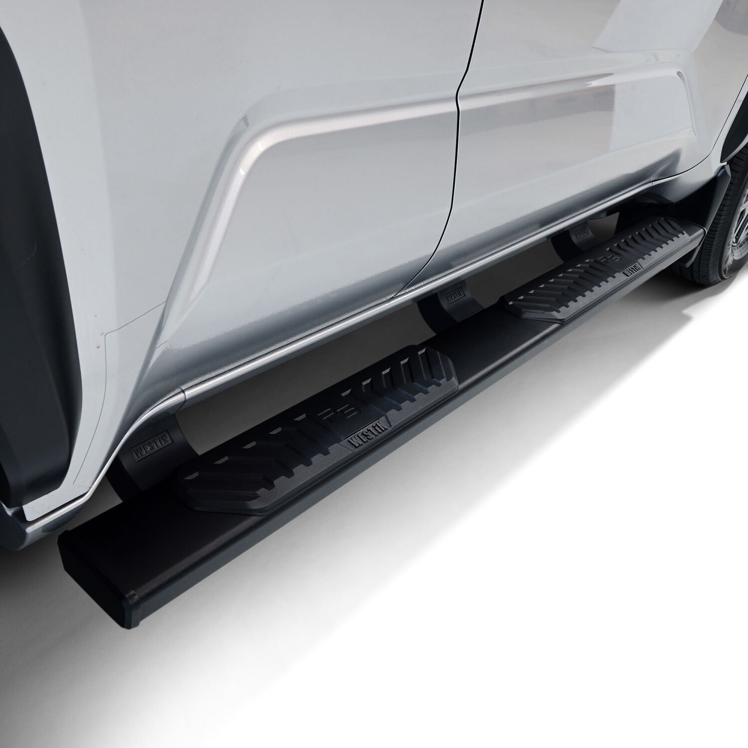 Toyota 4Runner 6th Gen 2025-2026, Westin R5 Nerf Step Bars, view 11