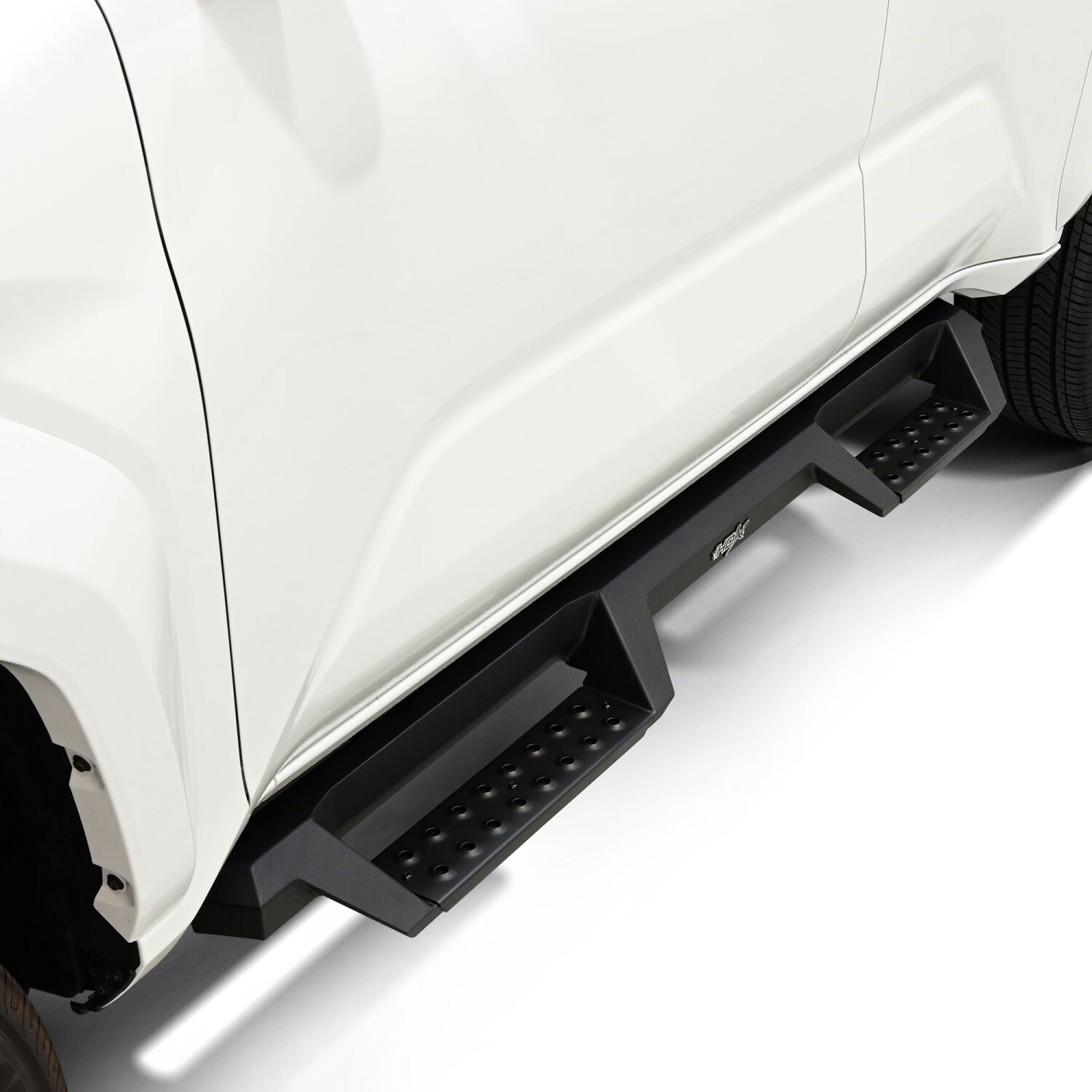 Toyota 4Runner 6th Gen 2025-2026, Westin HDX Drop Nerf Step Bars, view 7
