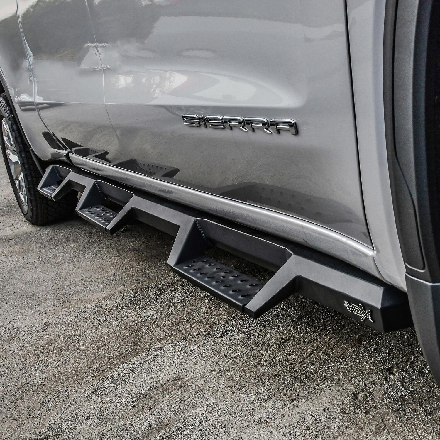 Chevrolet Silverado 1500 & GMC Sierra 1500 2019-2026 Crew Cab 79.4in Bed, Westin HDX Drop Wheel-to-Wheel Nerf Step Bars, view 3