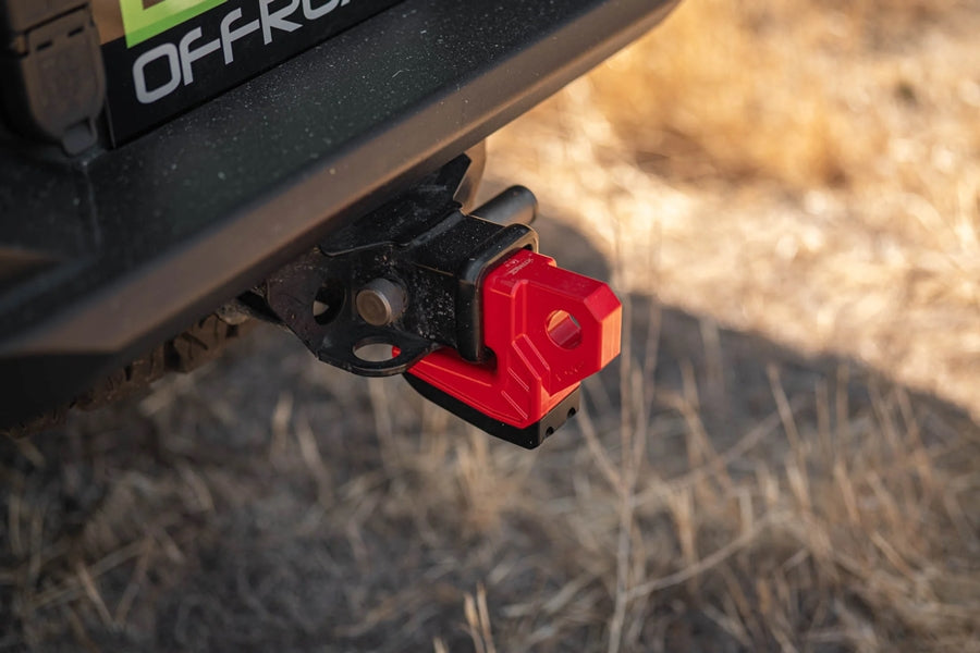 DV8 Offroad Xtract Hitch Skid Plate - Red