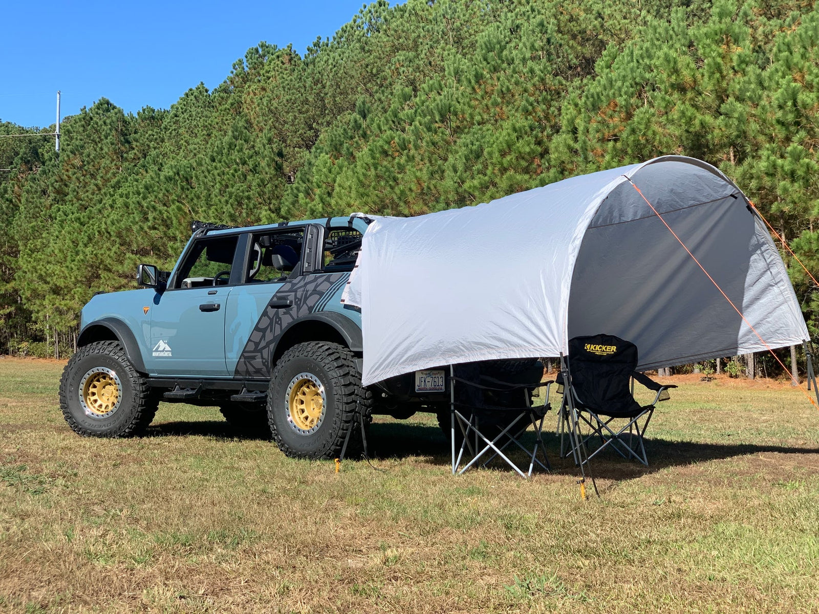 Ford Bronco Trail Gear Oasis 2 in 1 Trail Cover & Tailgate Shade