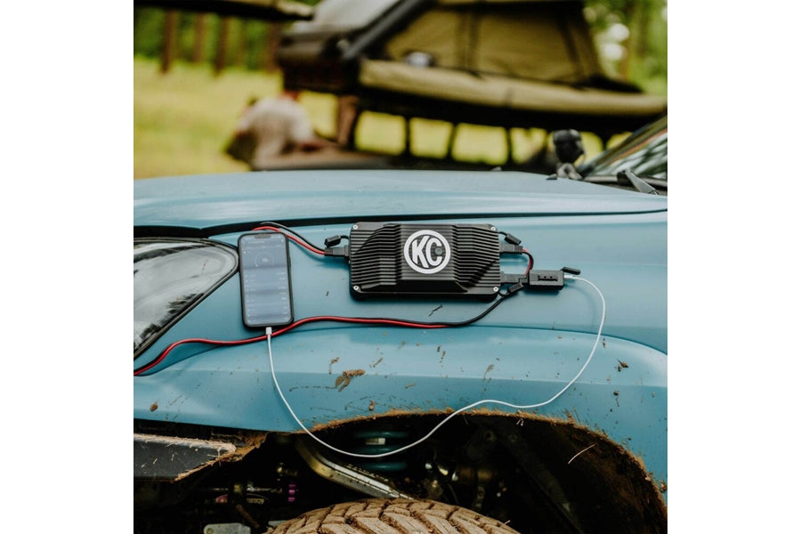 KC HiLiTES Solar Charge Hub