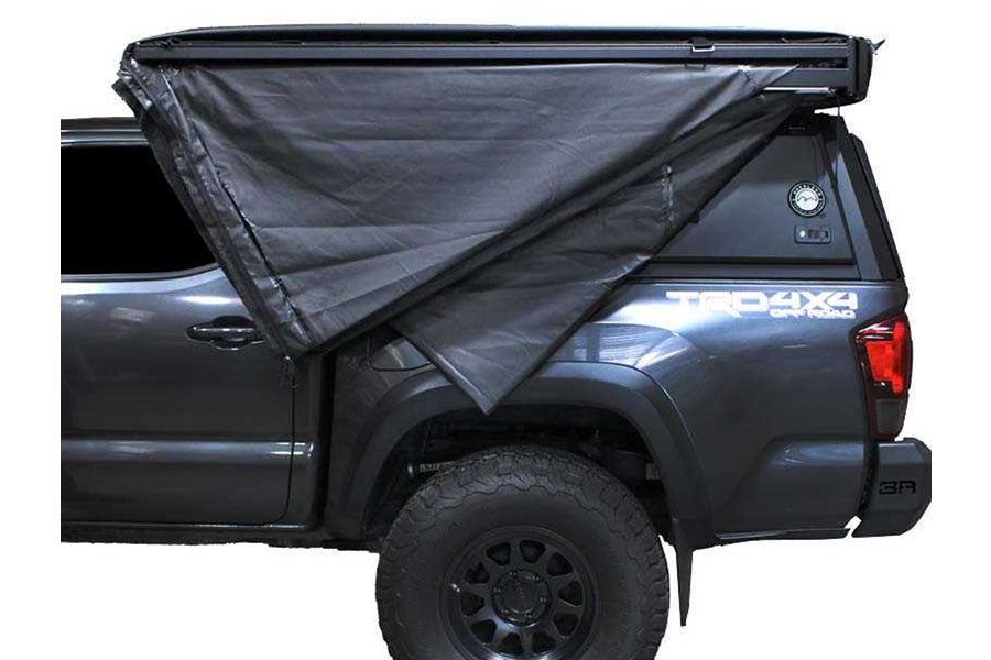 Overland Vehicle Systems XD Nomadic 270 Degree Awning & Wall Kit Combo (Driver Side)