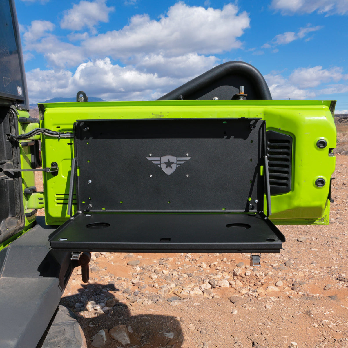 Jeep Wrangler JK/JL 2007-2026, Combat Off Road Chow Hall Tailgate Table with Cutting Board, view 10