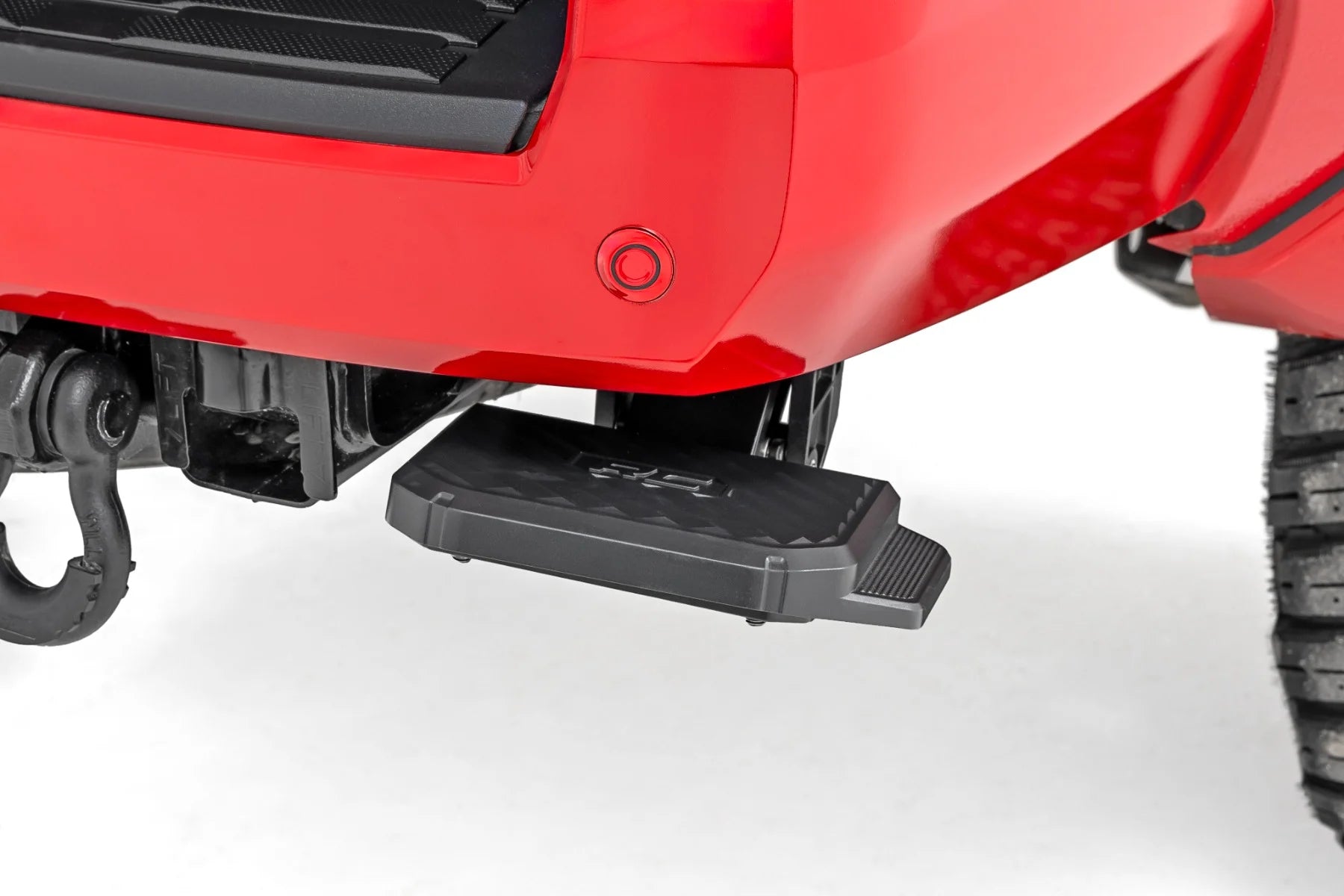 2024-25 Toyota Tacoma Rough Country Manual Pull Retractable Bed Step