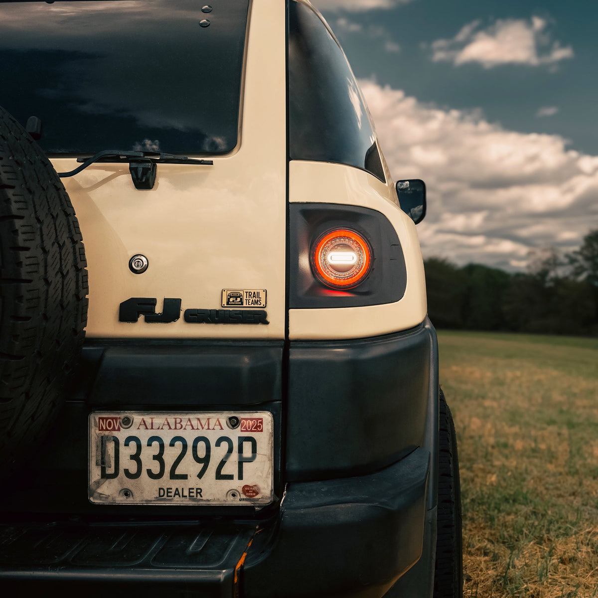 Toyota FJ Cruiser 2007-2014, ORACLE Lighting Flush Mount LED Tail Lights, view 5