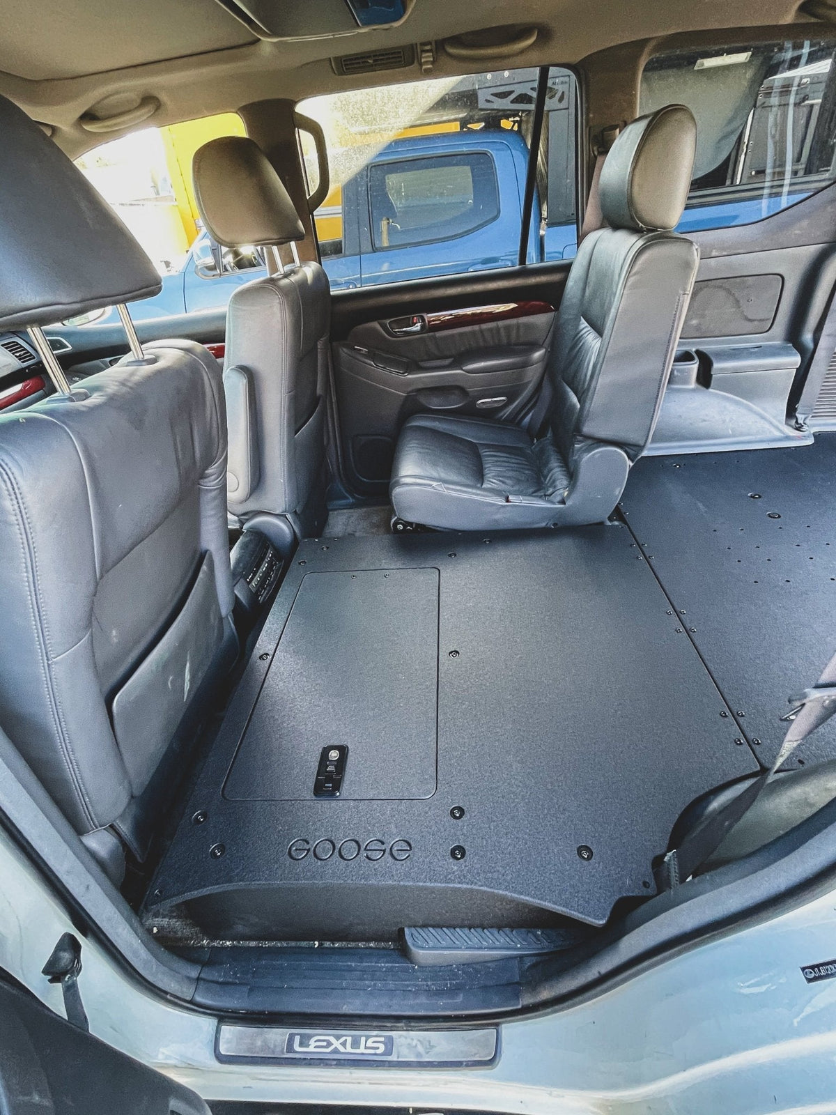 2002-09 Lexus GX470 - Second Row Seat Delete Plate System