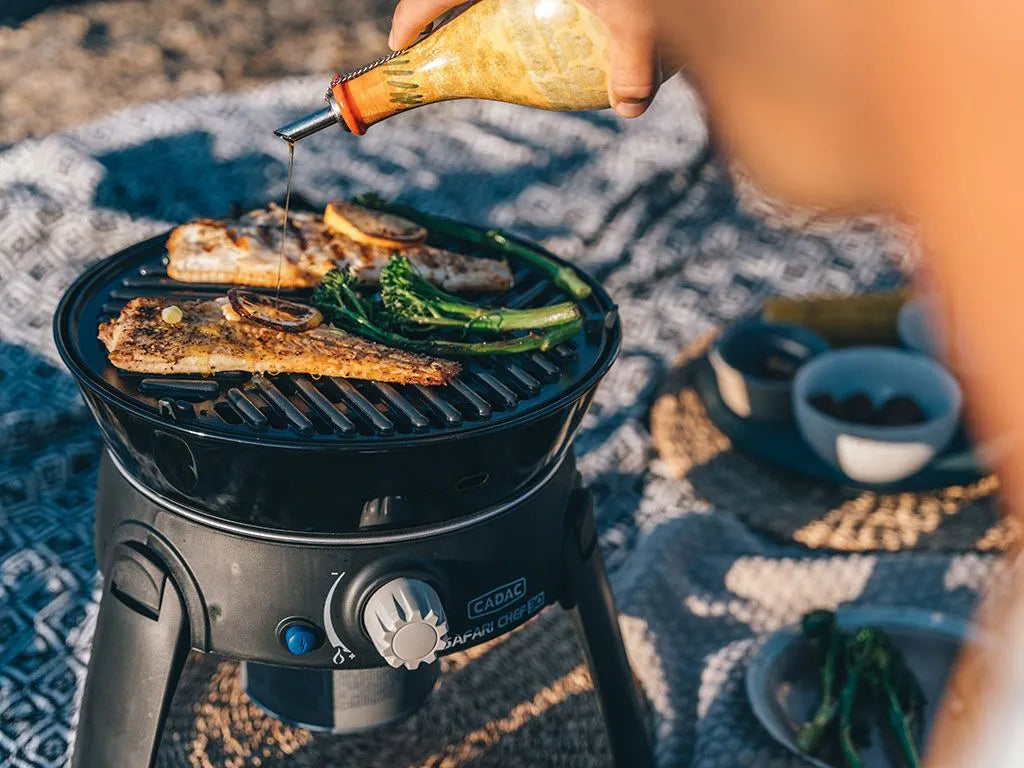 Front Runner Outfitters Safari Chef 30 HP/ Portable 5 Piece/ Gas Barbeque/ Camp Cooker