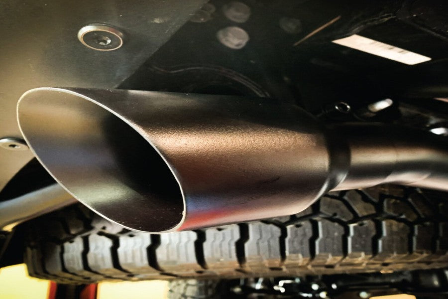 MBRP 2.5in Dual Exit Cat-Back 304 Exhaust System, JT