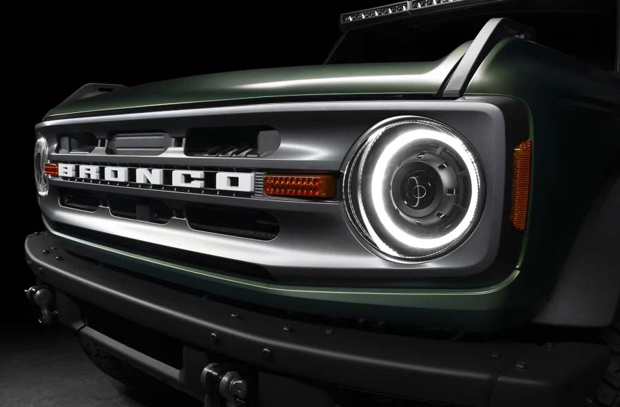 Oracle  Oculus White Bi-LED Projector Headlights - Bronco 2021+