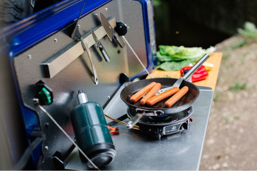 Jeep Wrangler JL Outback Adventures Trailgater Tailgate Table with Bamboo Cutting Board - Stardust Silver