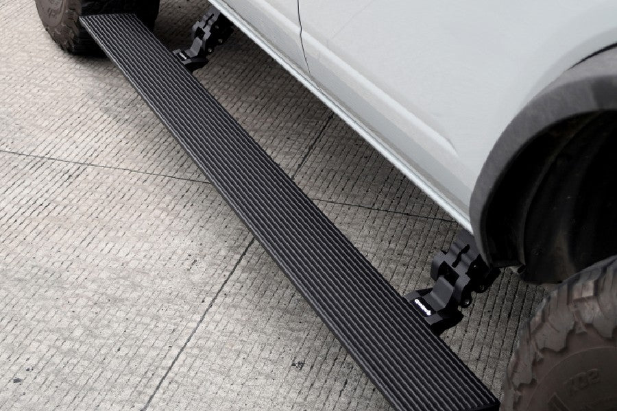 2015-19 Chevrolet Silverado 2500 & 3500 HD Go Rhino E-Board E1 Electric Running Board Kit