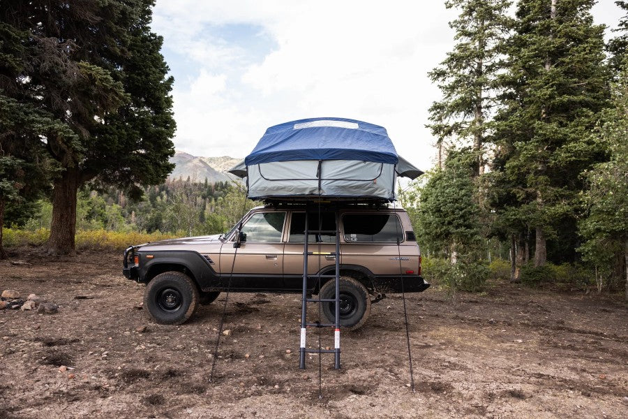 Roam Vagabond XL Rooftop Tent with Annex, Forest Green, Hyper Orange