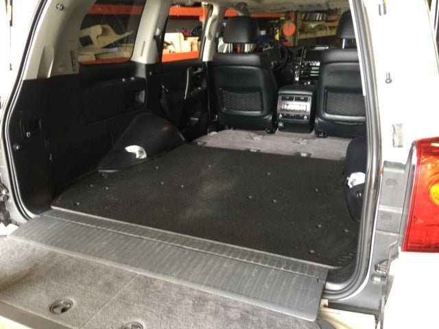 2008-21 Toyota Land Cruiser 200 Series - Rear Plate System